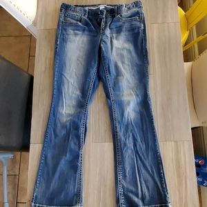 5 for $25!!!!! Maurices Bootcut Blue jeans